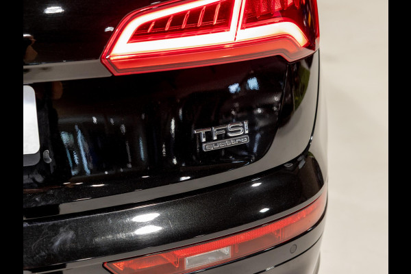 Audi Q5 2.0 TFSI quattro Sport S-Line / 252pk / Apple carplay / Stoelverwarming / Adaptieve cruise control /
