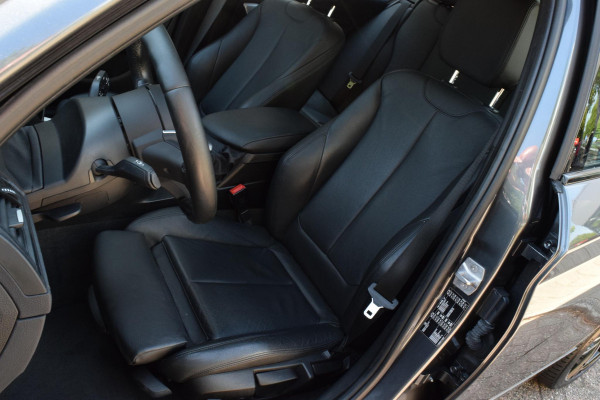 BMW 1-serie 118i M Sport Edition|Dak|Carplay|Leer|Dealero.h.