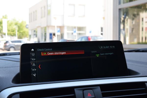 BMW 1-serie 118i M Sport Edition|Dak|Carplay|Leer|Dealero.h.