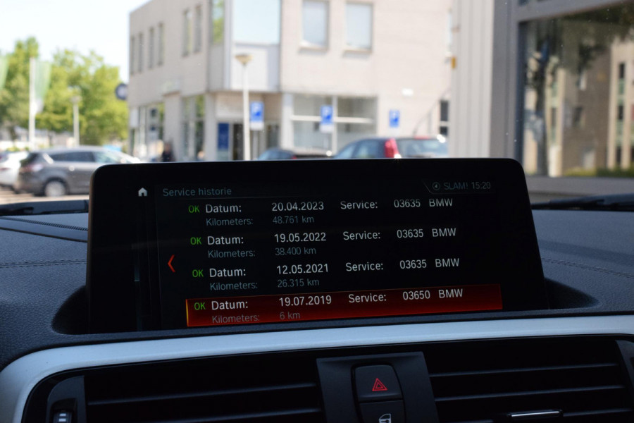 BMW 1-serie 118i M Sport Edition|Dak|Carplay|Leer|Dealero.h.