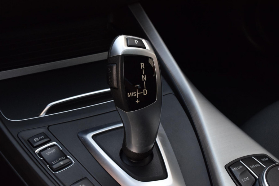 BMW 1-serie 118i M Sport Edition|Dak|Carplay|Leer|Dealero.h.