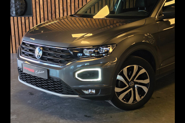 Volkswagen T-Roc 1.5 TSI Sport l DSG l Led l Carplay l Camera l Virtual