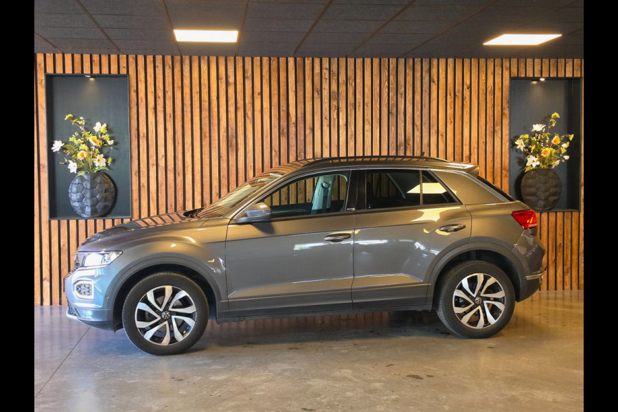 Volkswagen T-Roc 1.5 TSI Sport l DSG l Led l Carplay l Camera l Virtual