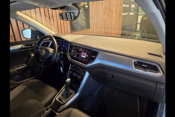 Volkswagen T-Roc 1.5 TSI Sport l DSG l Led l Carplay l Camera l Virtual