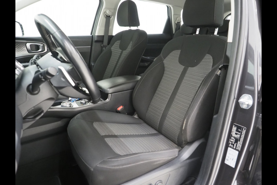 Kia Sorento 1.6 T-GDI Plug-in Hybrid 4WD 7p. | Trekhaak | Camera | Adaptive Cruise | Keyless | Virtual | DAB | Carplay