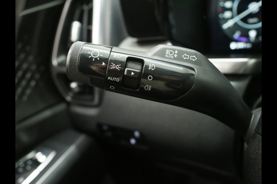 Kia Sorento 1.6 T-GDI Plug-in Hybrid 4WD 7p. | Trekhaak | Camera | Adaptive Cruise | Keyless | Virtual | DAB | Carplay