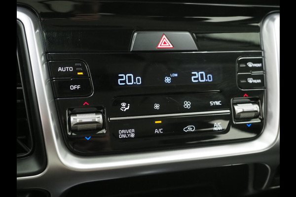 Kia Sorento 1.6 T-GDI Plug-in Hybrid 4WD 7p. | Trekhaak | Camera | Adaptive Cruise | Keyless | Virtual | DAB | Carplay
