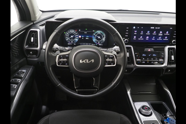 Kia Sorento 1.6 T-GDI Plug-in Hybrid 4WD 7p. | Trekhaak | Camera | Adaptive Cruise | Keyless | Virtual | DAB | Carplay