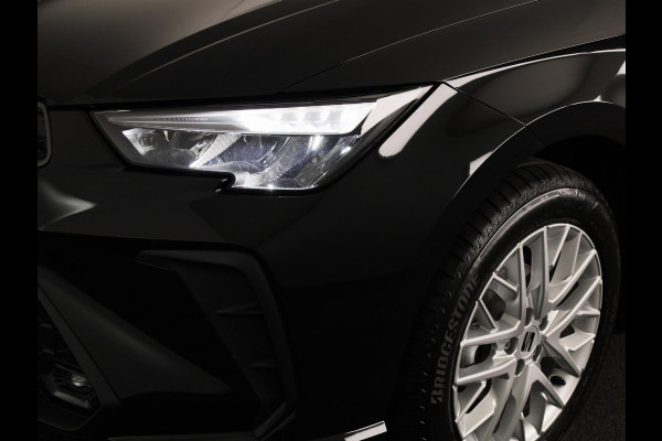 Seat Ibiza Style Plus 1.0 EcoTSI 95 PK | Midnight Black Metallic | Apple Carplay | Park Assist | Cruise Control