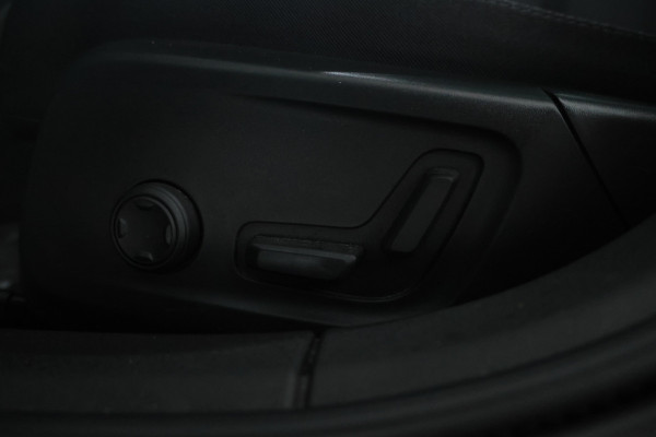 Polestar 2 Long Range Single Motor 78 kWh SOH 95% Panorama, Climate,