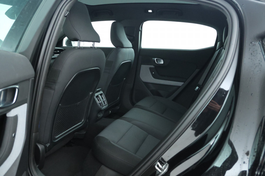 Polestar 2 Long Range Single Motor 78 kWh SOH 95% Panorama, Climate,