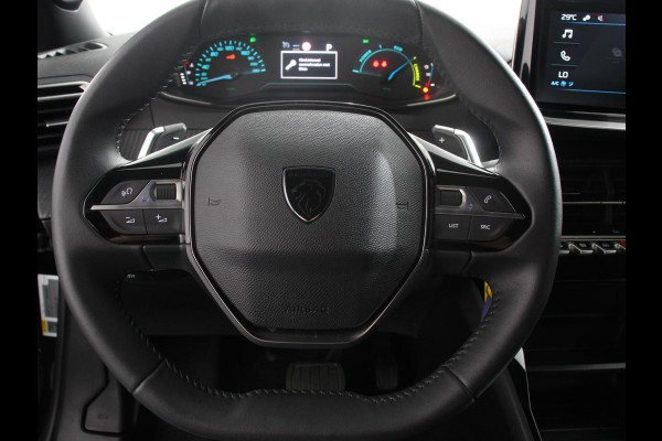 Peugeot 2008 1.2 Hybrid 145 Style Automaat Climate control Cruise control Apple Carplay/ Android Auto led Lichtmetalen velgen Parkeersensoren Camera