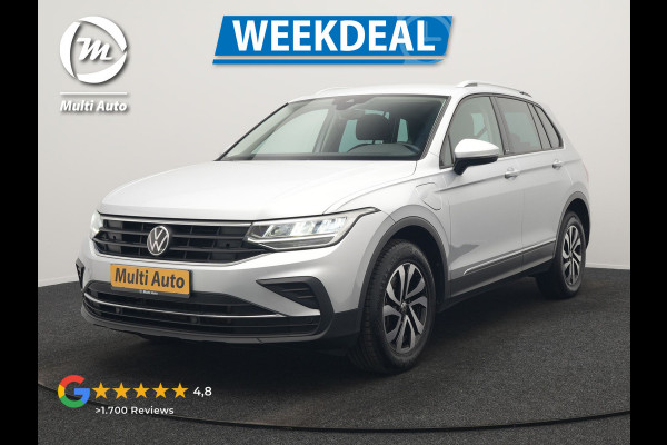 Volkswagen Tiguan 1.4 TSI eHybrid Active PHEV 245pk Dealer O.H. | Trekhaak Af Fabriek | Adaptive Cruise | Camera | Stoelen & Stuur Verwarmd | Apple Carplay | Navigatie | Virtual Cockpit | DAB | Plug In Hybrid |
