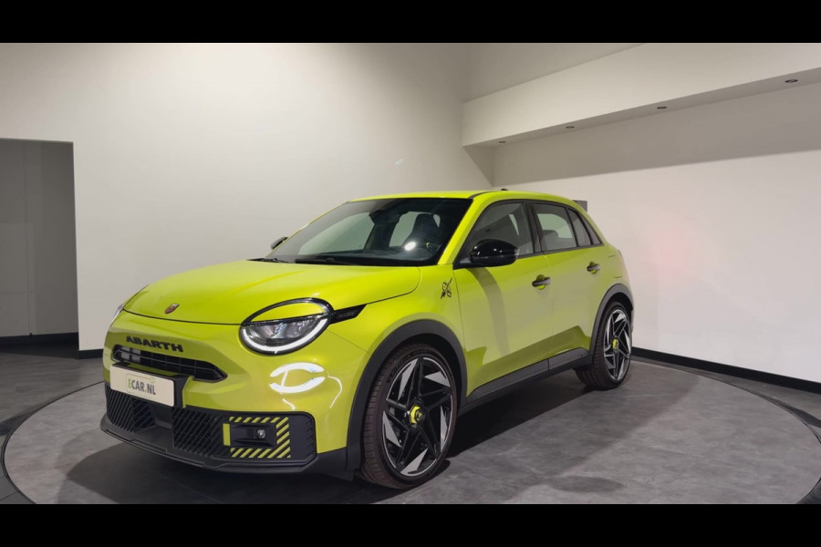 Fiat 600E Abarth Turismo 54 kWh | Acid Green