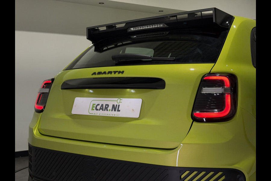 Fiat 600E Abarth Turismo 54 kWh | Acid Green