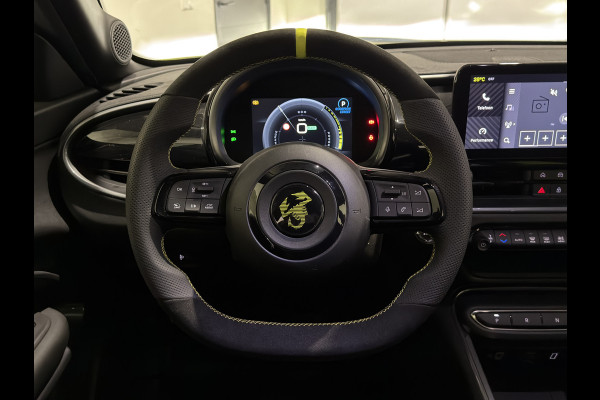 Fiat 600E Abarth Turismo 54 kWh | Acid Green