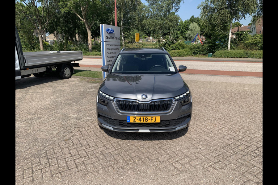 Škoda Kamiq 1.0 TSI Ambition 110pk Automaat | Wegklapbare Trekhaak | Adaptieve Cruise | Stoelverwarming | Achteruitrijcamera