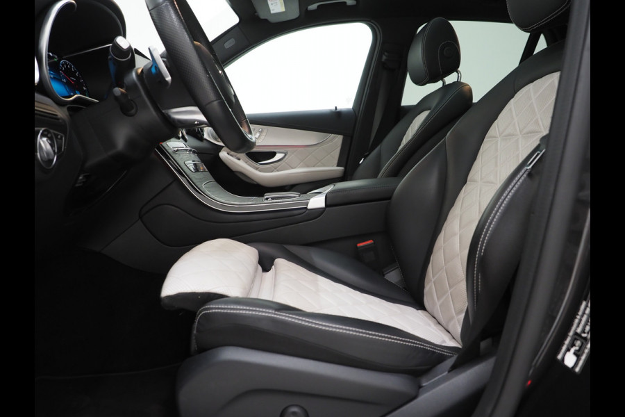 Mercedes-Benz GLC 300e 4MATIC AMG Manufaktur | Two Tone Exclusive Leder | Panoramadak | Burmester | HUD | 360 | Memory | Sfeerlicht | Keyless