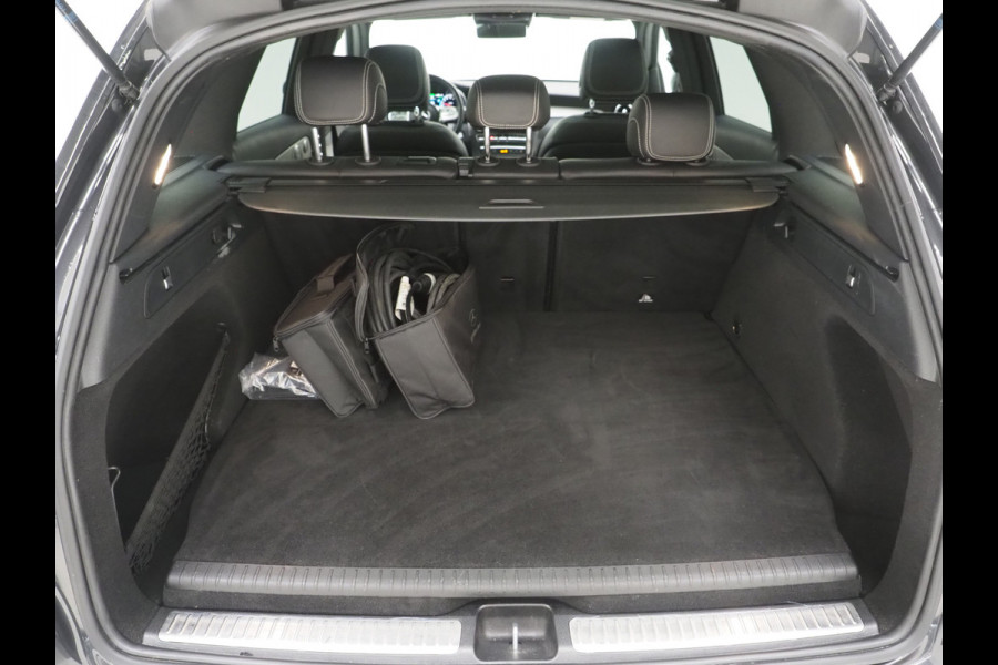 Mercedes-Benz GLC 300e 4MATIC AMG Manufaktur | Two Tone Exclusive Leder | Panoramadak | Burmester | HUD | 360 | Memory | Sfeerlicht | Keyless