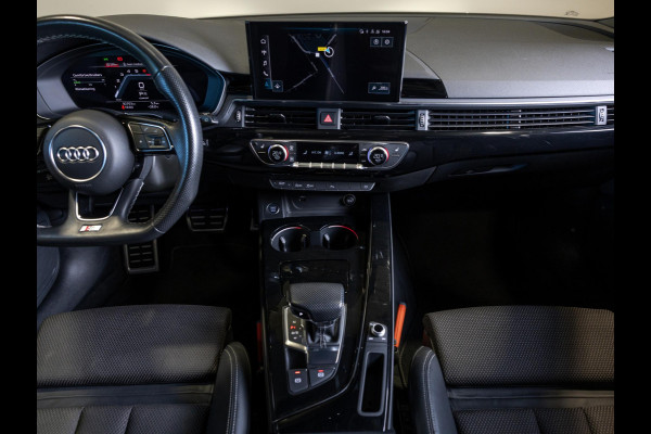 Audi A4 Avant 35 TFSI S edition Competition / 150pk / Stoelverwarming / Apple CarPlay /