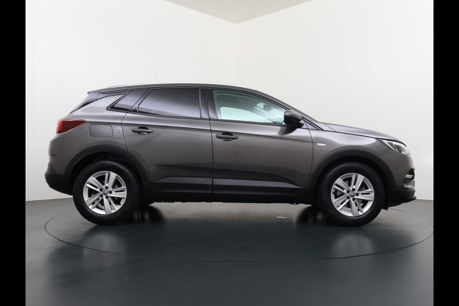 Opel Grandland X 131PK Turbo AGR-Comfort Stoelen Camera Navi Apple Carplay Android Auto Ecc Pdc Business + Lmv Privacy Glas Led Bluetooth Cruise Control Lane Assist Isofix Origineel Nederlandse Auto