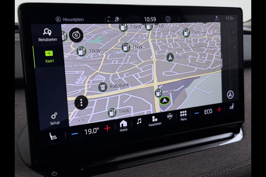 Škoda ENYAQ iV 60 First Edition SOH 92% Adap.Cruise Camera Elek.Stoel+Memory Stoel+Stuurverwarming 3-Zone Ecc Apple Carplay Android Auto Pdc P-Assist Privacy Glas Lmv Led-Matrix Isofix Keyless advanced Bleutooth Rijstrooksensor 1e Eigenaar Dealeronderhouden Origineel Nederlandse Auto