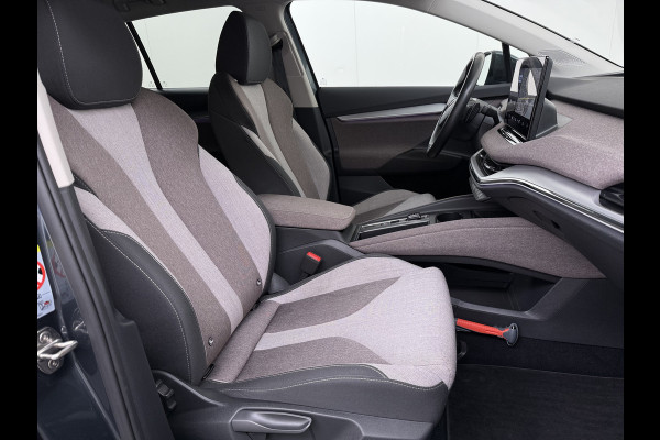Škoda ENYAQ iV 60 First Edition SOH 92% Adap.Cruise Camera Elek.Stoel+Memory Stoel+Stuurverwarming 3-Zone Ecc Apple Carplay Android Auto Pdc P-Assist Privacy Glas Lmv Led-Matrix Isofix Keyless advanced Bleutooth Rijstrooksensor 1e Eigenaar Dealeronderhouden Origineel Nederlandse Auto
