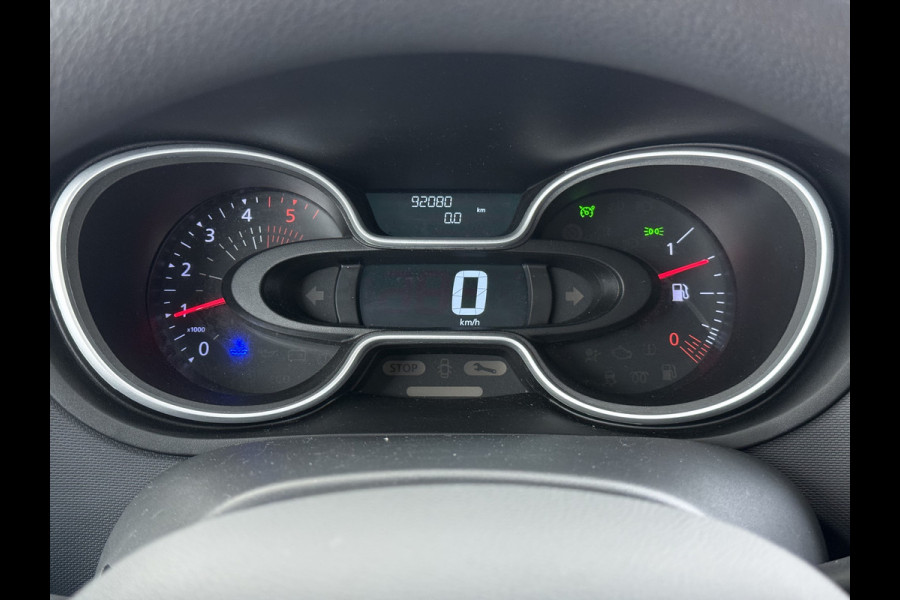 Renault Trafic 2.0dCi 120PK T29 L1H1 Trekhaak Airco Navi Euro 6 Cruise Control Bluetooth Pdc Betonplex Vloer Wandbetimmering Schuifdeur 2.000KG Trekgewicht 1e Eigenaar Origineel Nederlandse Auto