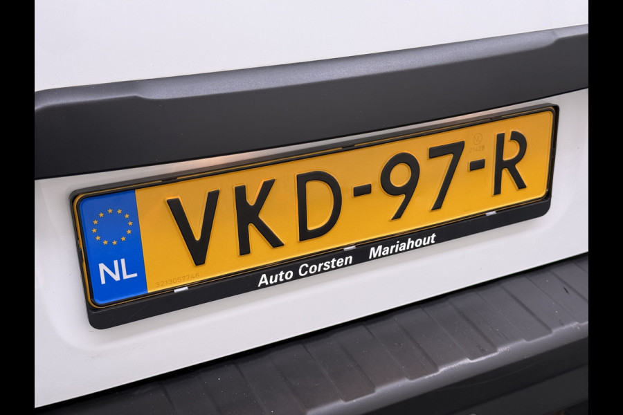 Renault Trafic 2.0dCi 120PK T29 L1H1 Trekhaak Airco Navi Euro 6 Cruise Control Bluetooth Pdc Betonplex Vloer Wandbetimmering Schuifdeur 2.000KG Trekgewicht 1e Eigenaar Origineel Nederlandse Auto