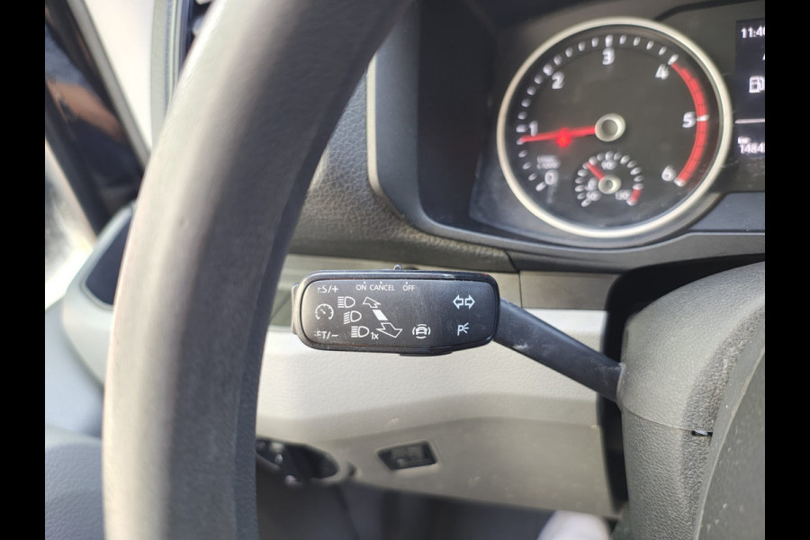 Volkswagen Crafter 35 2.0TDI 141PK Automaat L4H3 2X Schuifdeur Camera Apple Carplay Android Auto Cruise Control Navi Airco Pdc Betonplex Vloer Lat om Lat Betimmering Wandbeplating Euro 6 Origineel Nederlandse Bus