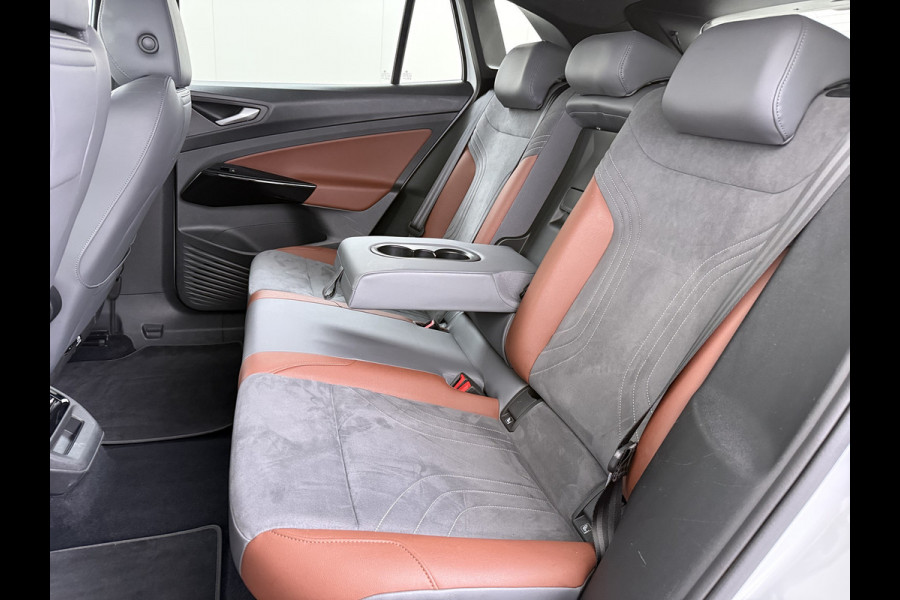 Volkswagen ID.4 1st 82kWh SOH 90% Trekhaak Warmtepomp Adap.Cruise Camera Stuur+Stoelverwarming Navi Ecc Apple Carplay Android Auto Privacy Glas Lmv Led Isofix Voorruitverwarming 1.000KG Trekgewicht