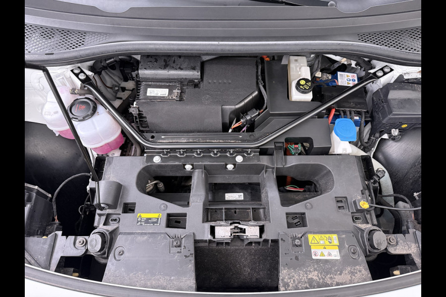 Volkswagen ID.4 1st 82kWh SOH 90% Trekhaak Warmtepomp Adap.Cruise Camera Stuur+Stoelverwarming Navi Ecc Apple Carplay Android Auto Privacy Glas Lmv Led Isofix Voorruitverwarming 1.000KG Trekgewicht