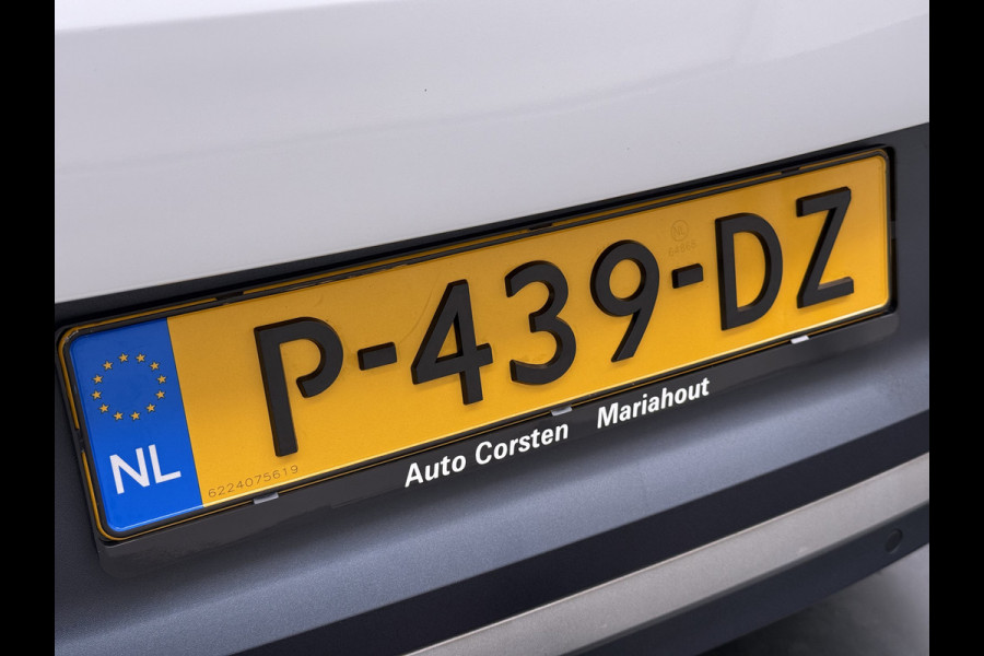 Volkswagen ID.4 1st 82kWh SOH 90% Trekhaak Warmtepomp Adap.Cruise Camera Stuur+Stoelverwarming Navi Ecc Apple Carplay Android Auto Privacy Glas Lmv Led Isofix Voorruitverwarming 1.000KG Trekgewicht