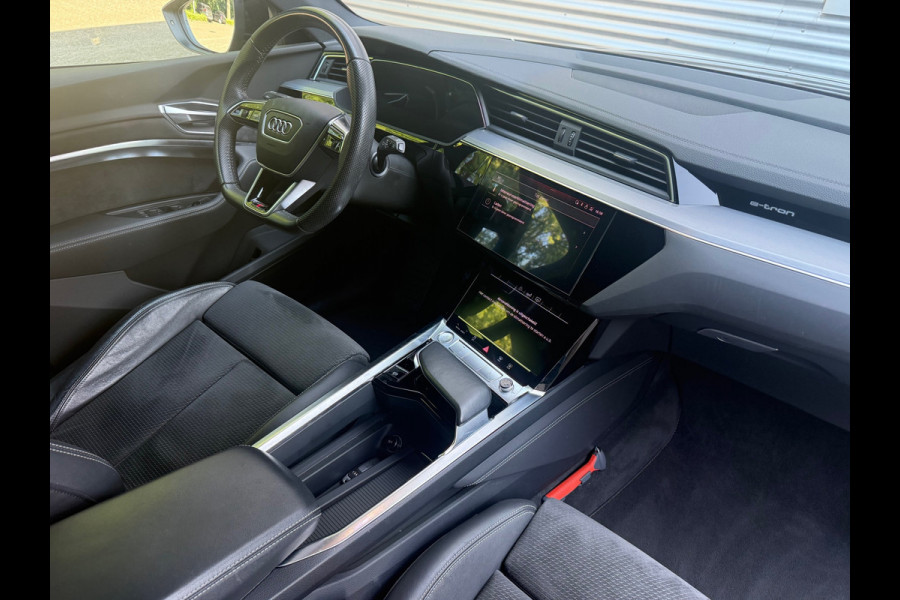 Audi e-tron E-tron 55 quattro advanced S Line 95 kWh l Trekhaak l VDOH l Alarm l