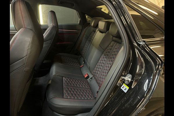 Audi RS3 Limousine 2.5 TFSI Quattro Pano|HuD|Massage|B&O|BTW