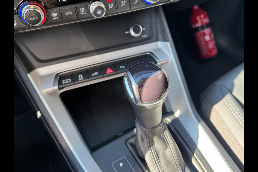 Audi Q3 Sportback 45 TFSI e 245PK BUSINESS EDITION PHEV LEDER/NAVICAMERA/CARPLAY/ELEKTR.KLEP