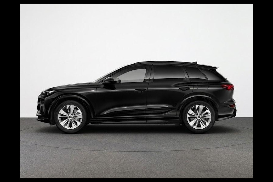 Audi Q6 e-tron S edition e-tron 83 Kwh 252 pk | Trekhaak, mechanisch draaibaar | Exterieurpakket zwart | Warmtewerend glas donker tint | Audi drive select |