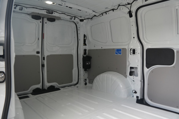 Ford E-Transit Custom 320 L1H1 Limited 71 kWh 218pk - 2x Schuifdeur - Trekhaak - Pro Power - Camera - Carplay - Rijklaar