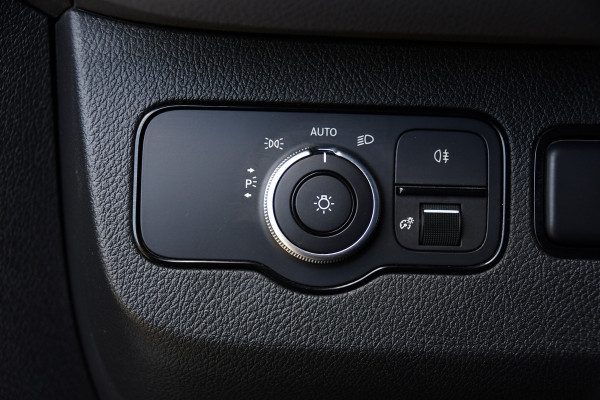 Mercedes-Benz Sprinter 316 2.2 CDI L2H2 PB Edition Cruise, 360 Camera, Carplay, LED, 10,5'' Mbux, Automaat, 164pk, Stoelverwarming, Standkachel, Trekhaak, Uniek!