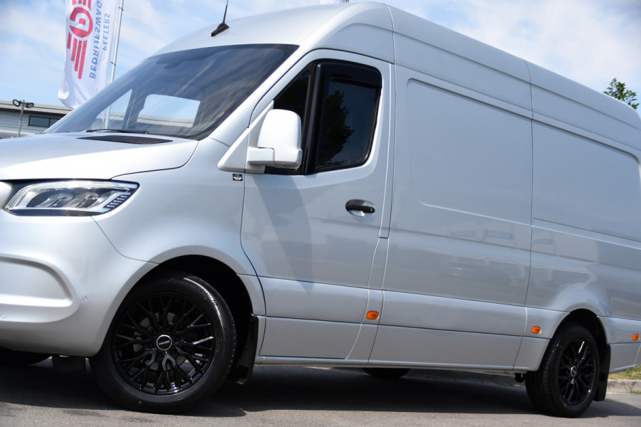 Mercedes-Benz Sprinter 316 2.2 CDI L2H2 PB Edition Cruise, 360 Camera, Carplay, LED, 10,5'' Mbux, Automaat, 164pk, Stoelverwarming, Standkachel, Trekhaak, Uniek!
