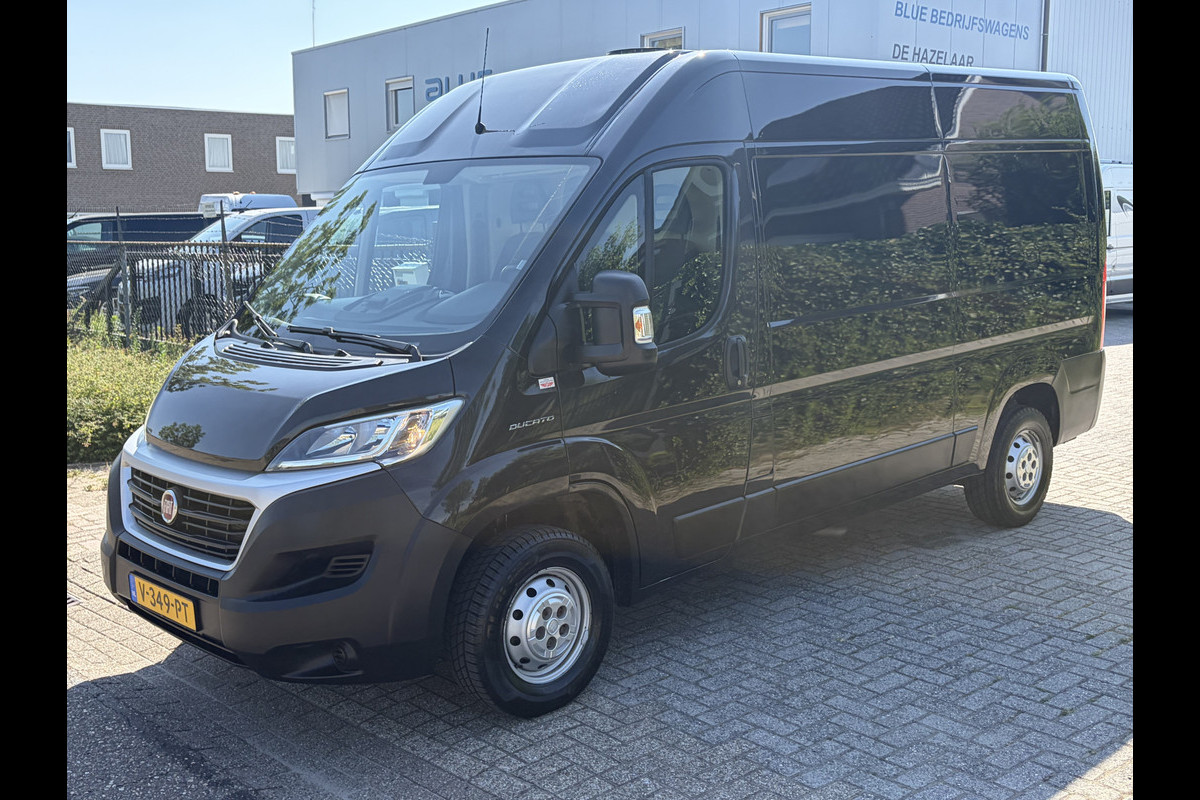Fiat Ducato 33 2.3 MultiJet 130PK Euro6 Automaat L2H2 Luxury ✓ 3-zits ✓ trekhaak ✓ navigatie ✓ camera