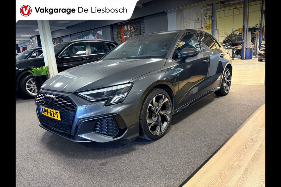 Audi A3 Sportback 40 TFSI e Advanced edition S-line / B&O / camera / sfeer verlichting