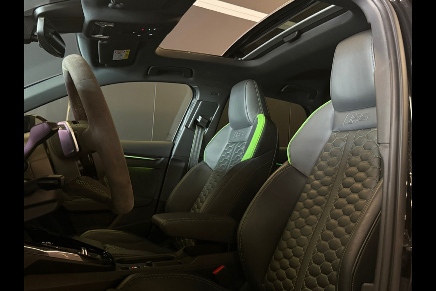 Audi 2.5 TFSI RS3 quattro 2.5 TFSI RS3 quattro HULK|KERAMISCH|PPF|PANO|Hud|B&O