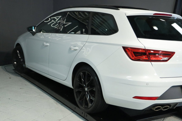 Seat Leon ST 1.5 TSI FR Black Edition / PANO / VIRTUAL / ACC / BEATS / CAMERA / STOELVERW