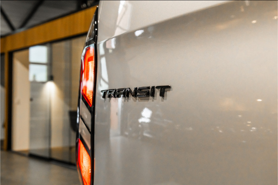 Ford Transit Custom 300 2.0 TDCI L2H1 Limited DC | BPM VRIJ | Dubbel Cabine | Elec schuifdeuren | ACC | Blind Spot | 360 Camera | CarPlay | Navigatie | Stoelverwarming | 5-Zitter | BPM Vrij