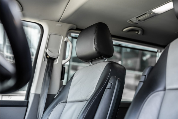Volkswagen Transporter 2.0 TDI L2H1 DC Caravelle | LeightonVans Bodykit | ACC | Bi-Xenon | Elek deuren | Lederen bekleding | Camera | CarPlay | Navigatie | Trekhaak | Nieuwe APK