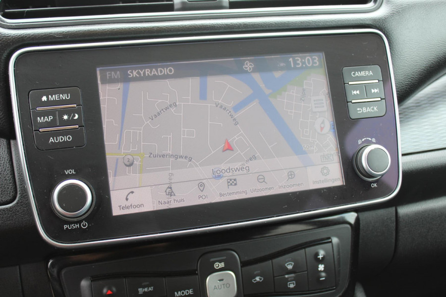 Nissan Leaf Acenta 40 kWh LED MULTI MEDIA KEYLESS CAMERA NAVI SOH 90,83%