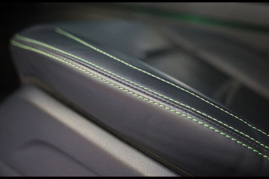 Mercedes-Benz G-Klasse 63 Manufaktur / Olijf Groen / Carbon / Massage / Memory / 360 Camera / Lane Assist / BURMESTER / Open Dak