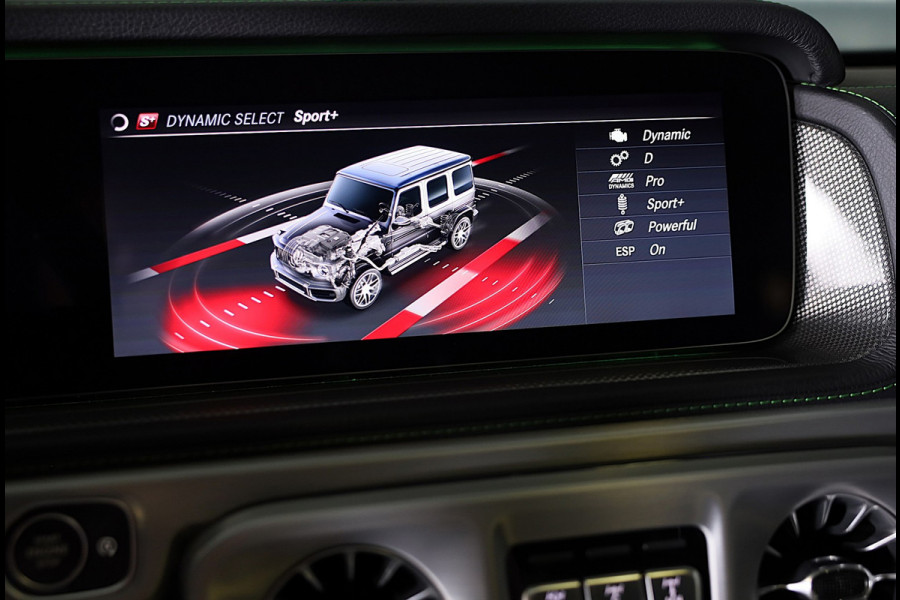 Mercedes-Benz G-Klasse 63 Manufaktur / Olijf Groen / Carbon / Massage / Memory / 360 Camera / Lane Assist / BURMESTER / Open Dak
