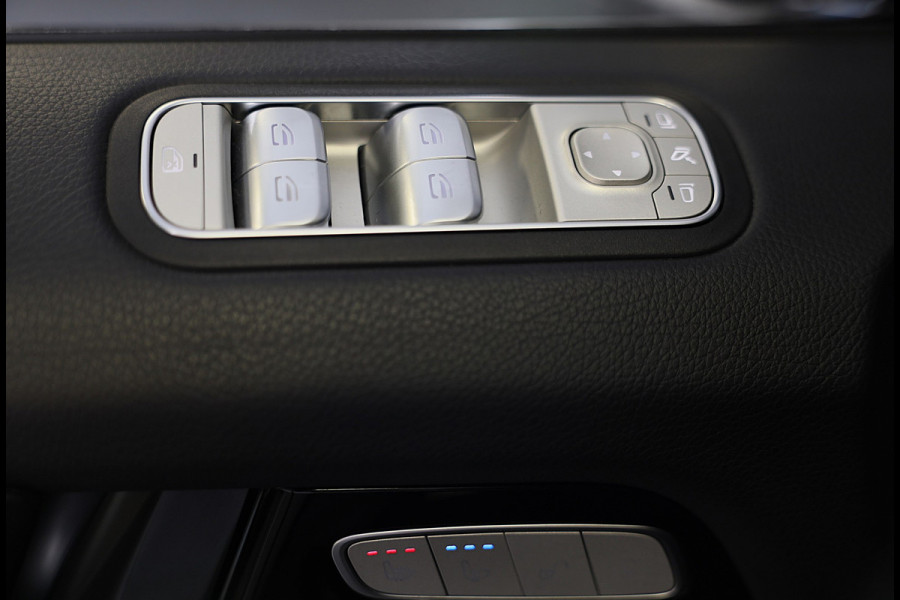 Mercedes-Benz G-Klasse 63 Manufaktur / Olijf Groen / Carbon / Massage / Memory / 360 Camera / Lane Assist / BURMESTER / Open Dak